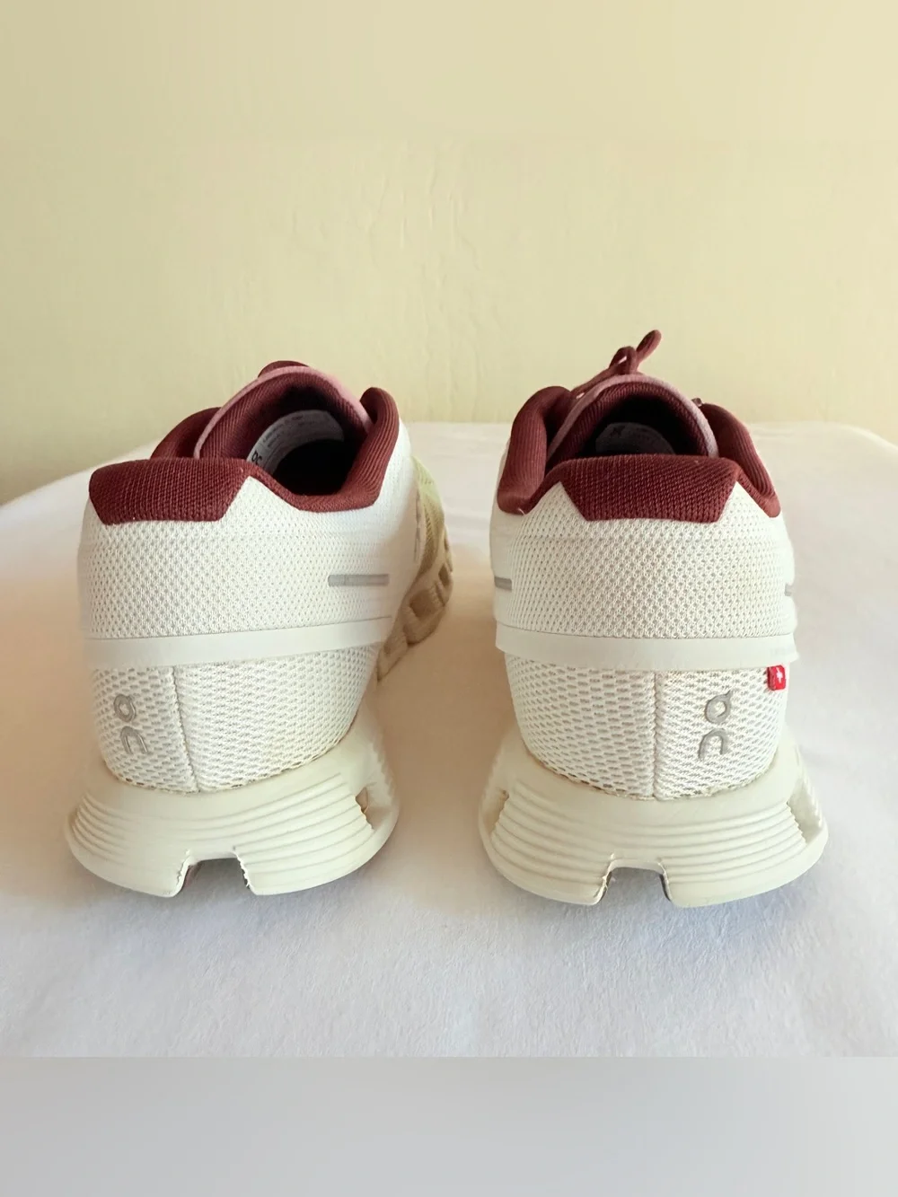 On Cloud 5 Ice Haze Running Sneakers Women 9.5 EU 41 59.98016
